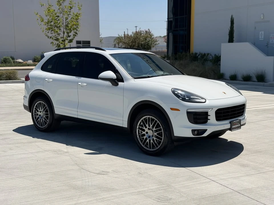 2016 Porsche 958 Cayenne - Image 3 of 20