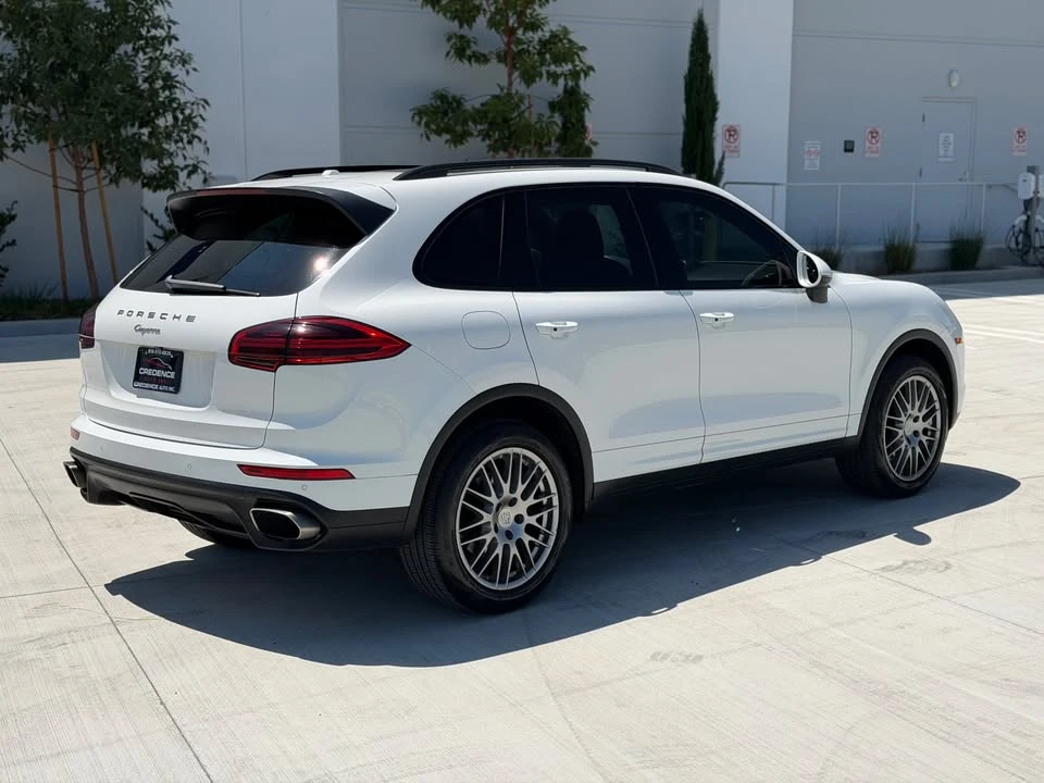2016 Porsche 958 Cayenne - Image 8 of 20