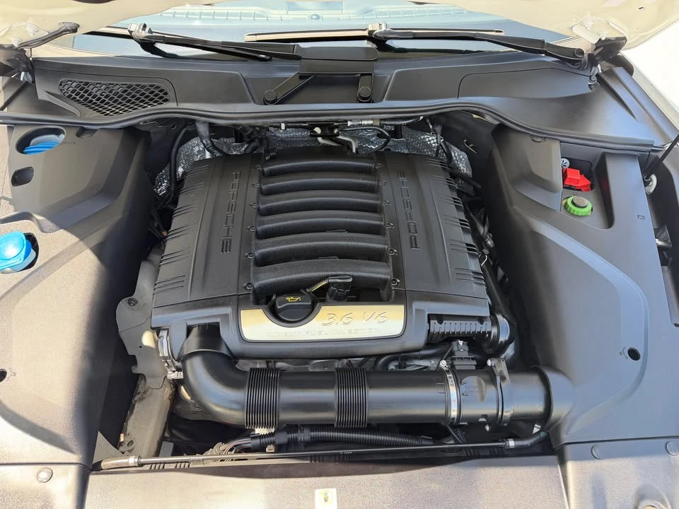 2016 Porsche 958 Cayenne - Image 18 of 20