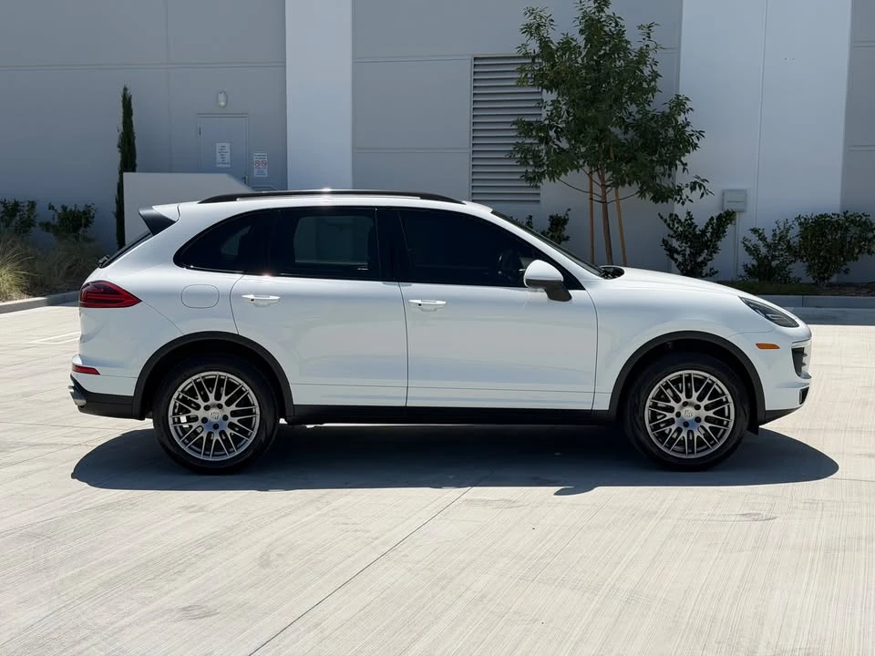 2016 Porsche 958 Cayenne - Image 5 of 20