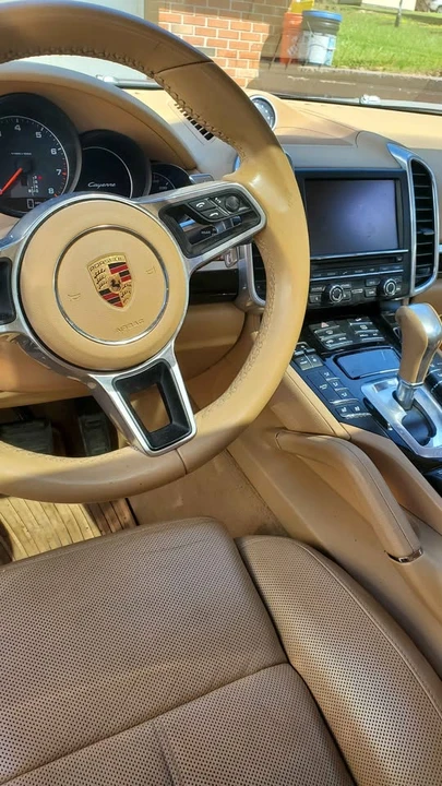 2016 Porsche 958 Cayenne - Image 4 of 8