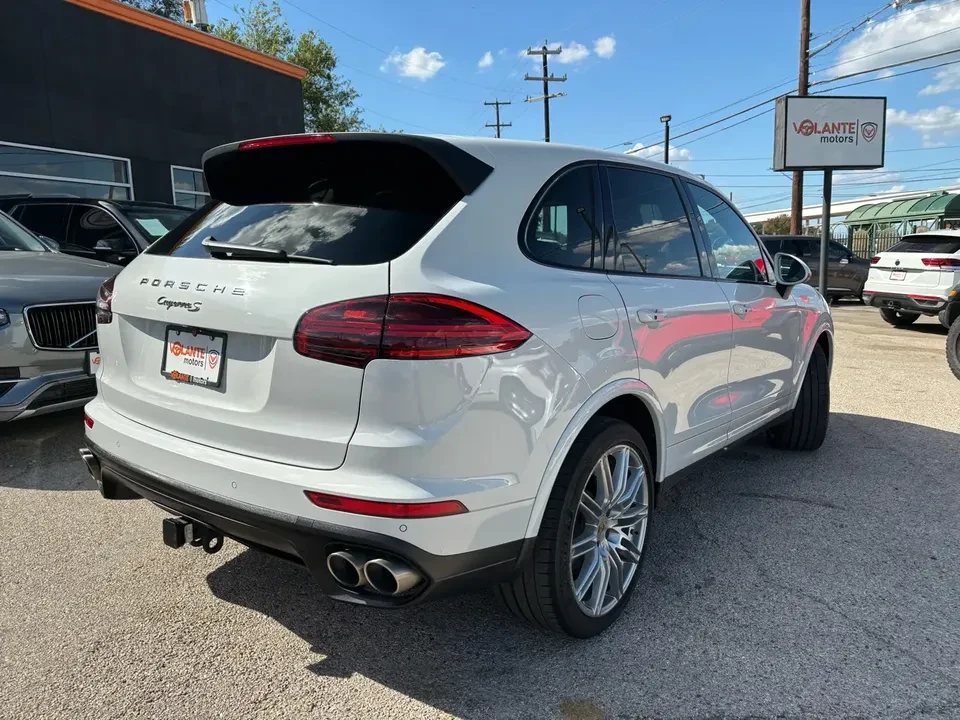 2016 Porsche 958 Cayenne S - Image 6 of 20