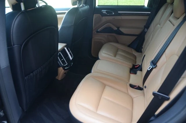 2016 Porsche 958 Cayenne - Image 15 of 25