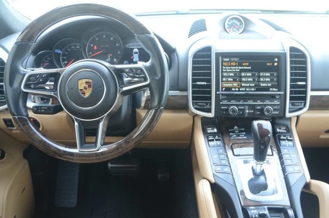 2016 Porsche 958 Cayenne - Image 18 of 25