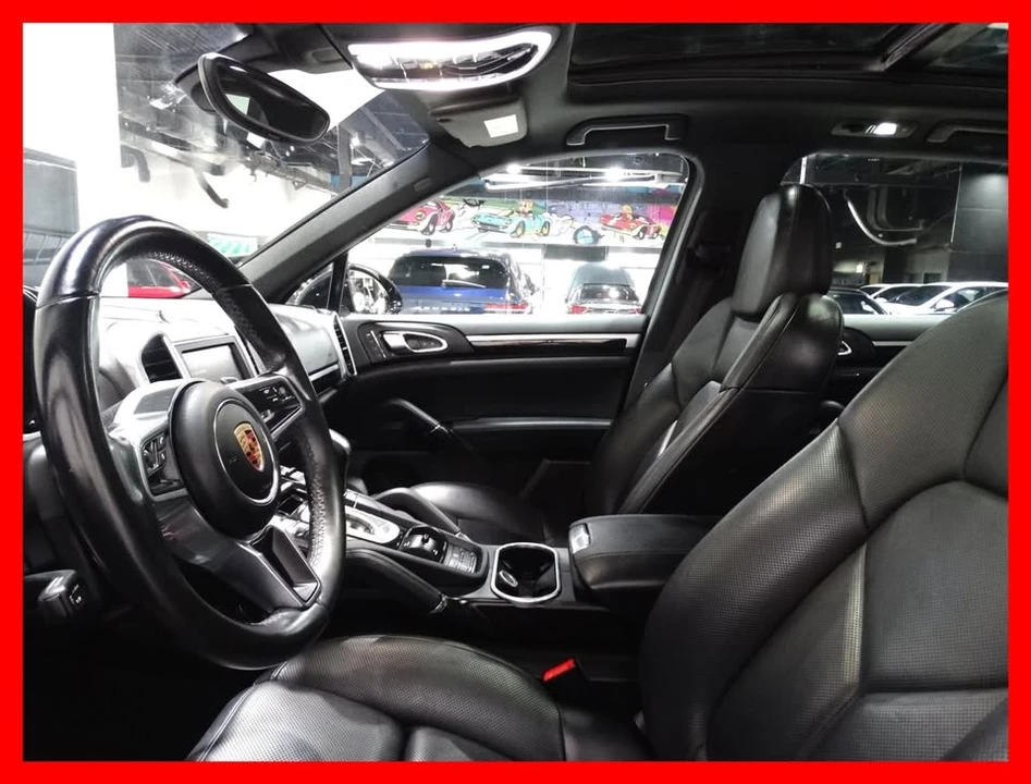 2016 Porsche 958 Cayenne - Image 10 of 19