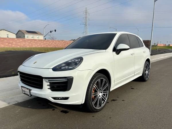 2016 Porsche 958 Cayenne - Image 11 of 21