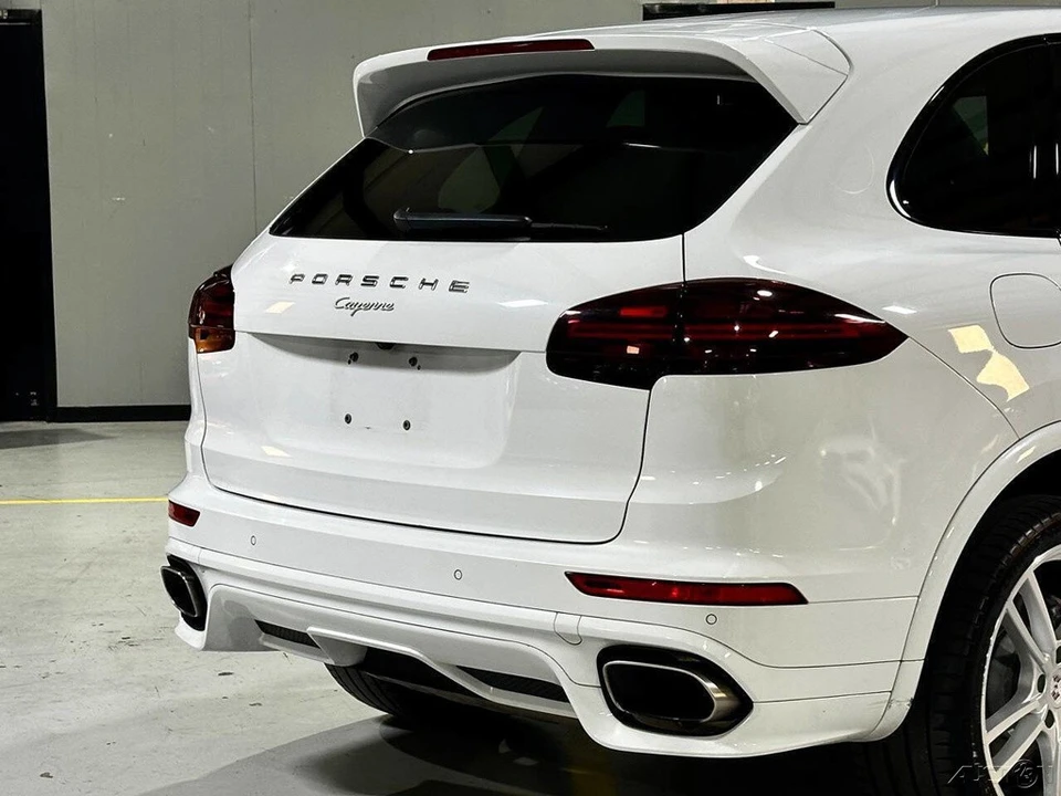 2016 Porsche 958 Cayenne - Image 7 of 24