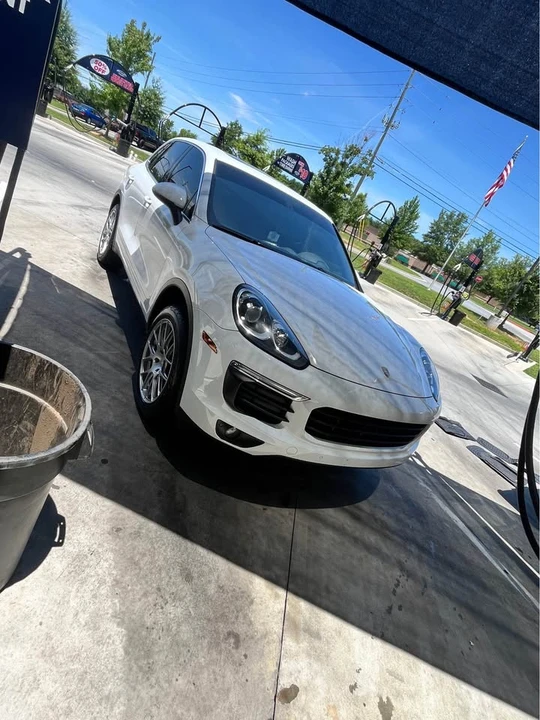 2016 Porsche 958 Cayenne - Image 3 of 10