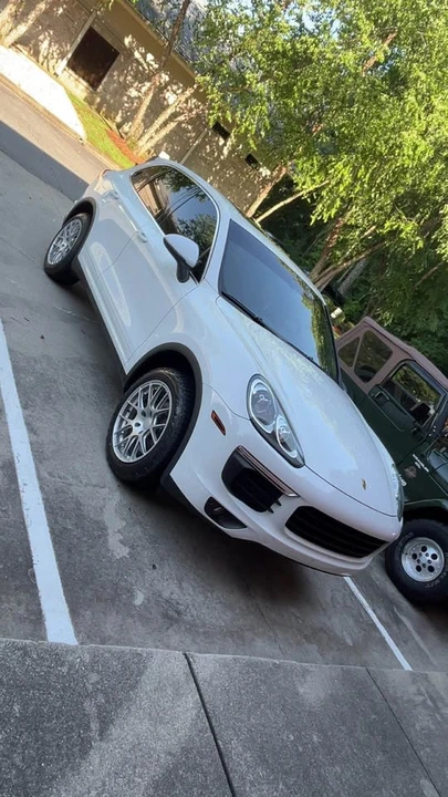 2016 Porsche 958 Cayenne - Image 6 of 10