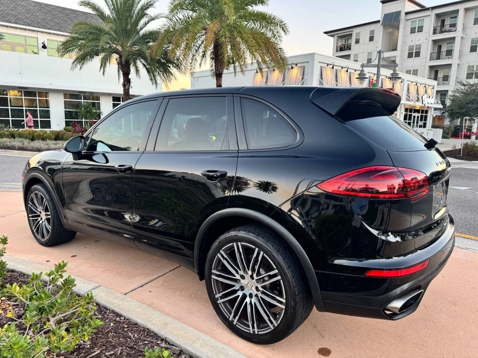 2016 Porsche 958 Cayenne - Image 4 of 21