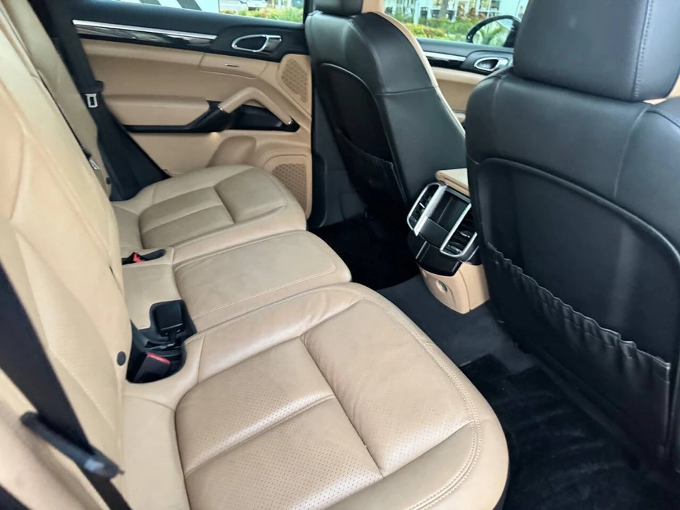 2016 Porsche 958 Cayenne - Image 17 of 21