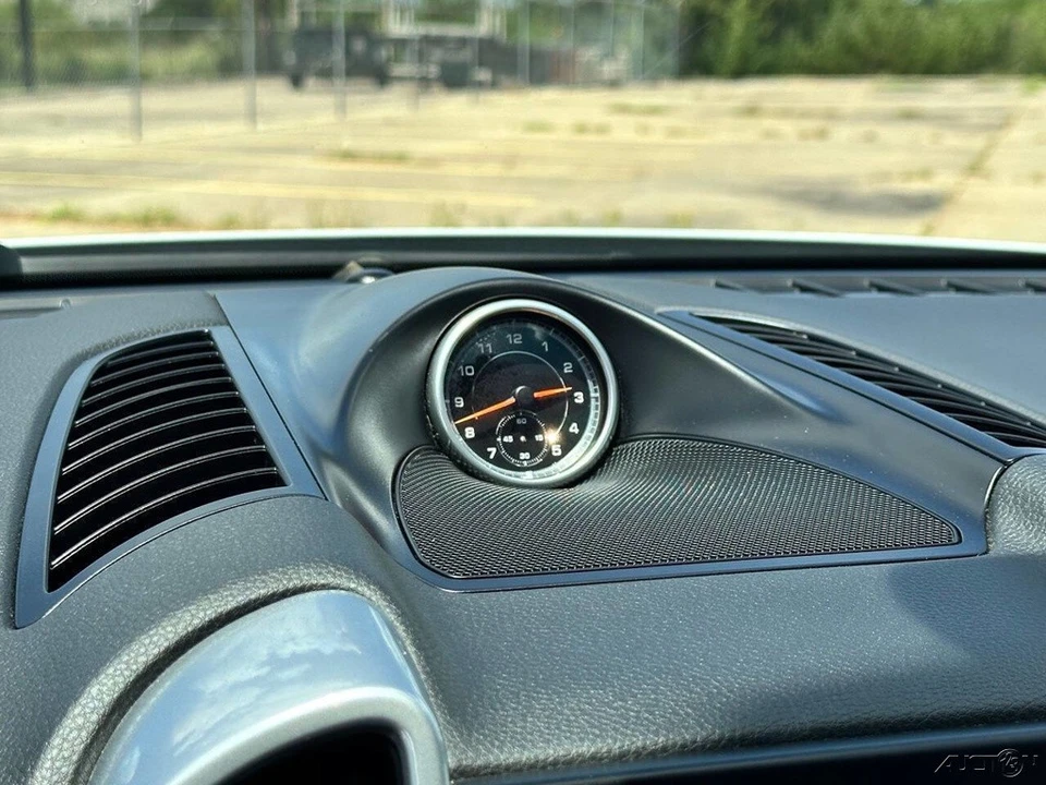 2016 Porsche 958 Cayenne - Image 20 of 24