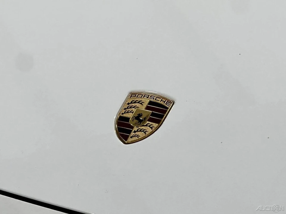 2016 Porsche 958 Cayenne - Image 3 of 24