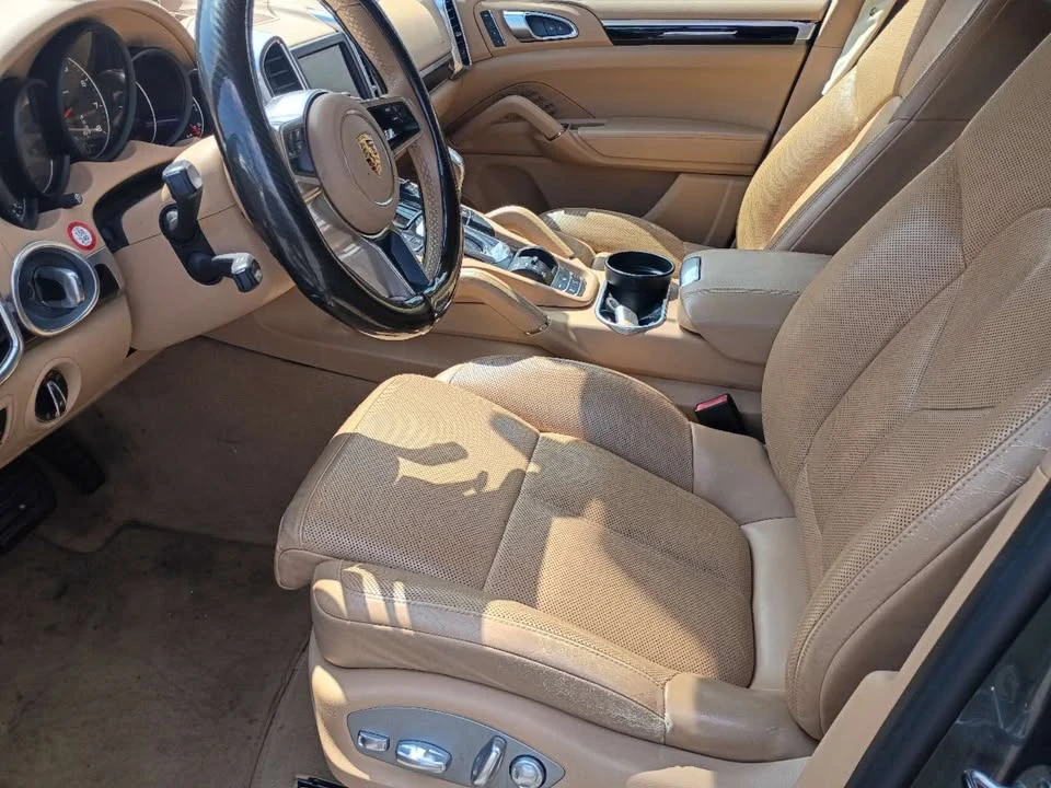 2016 Porsche 958 Cayenne - Image 15 of 20