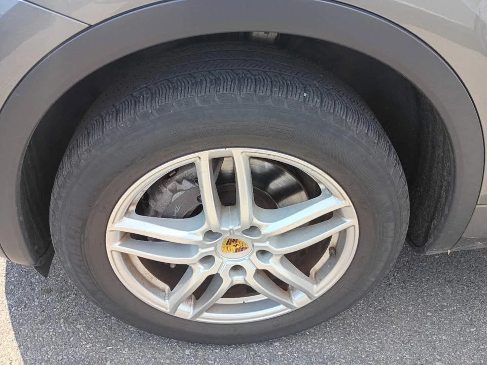 2016 Porsche 958 Cayenne - Image 19 of 20