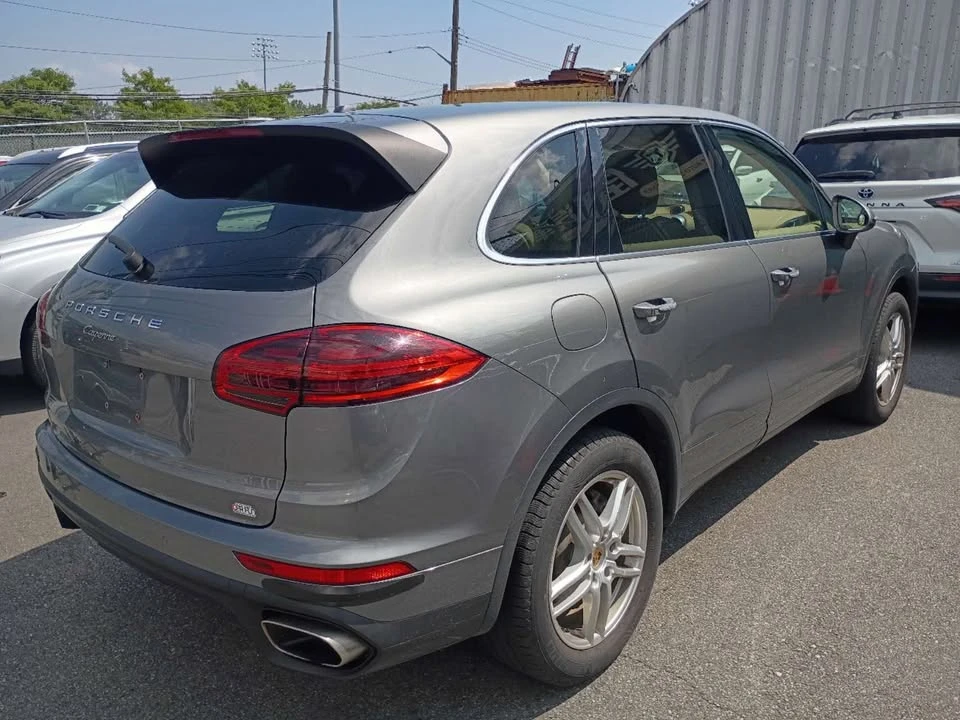 2016 Porsche 958 Cayenne - Image 4 of 20