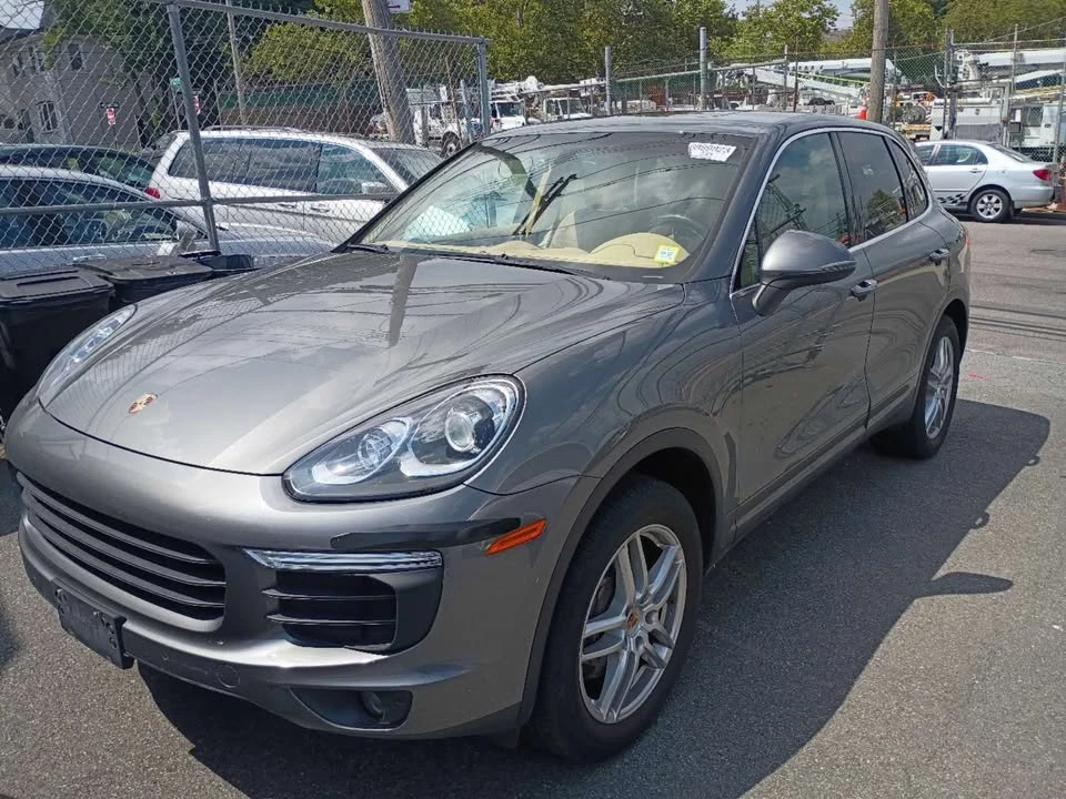 2016 Porsche 958 Cayenne - Image 2 of 20