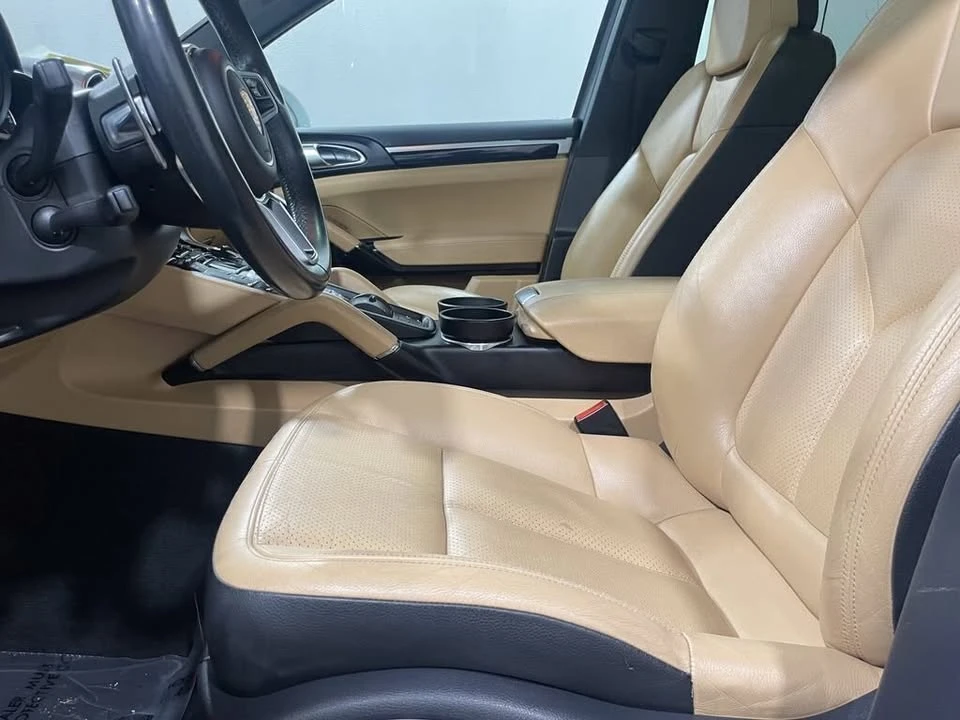 2016 Porsche 958 Cayenne - Image 18 of 20