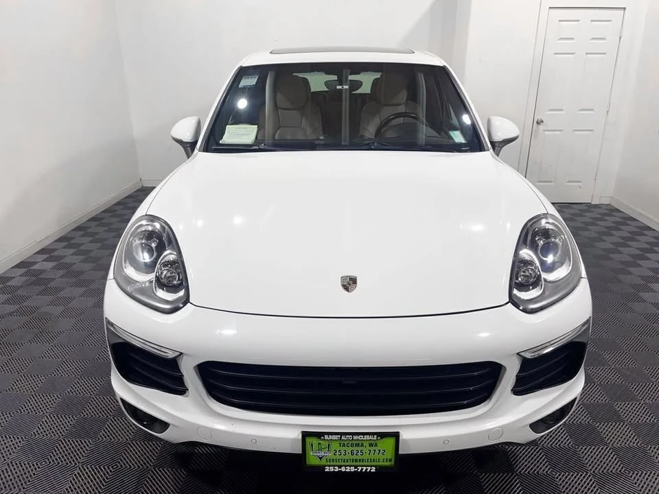 2016 Porsche 958 Cayenne - Image 2 of 20