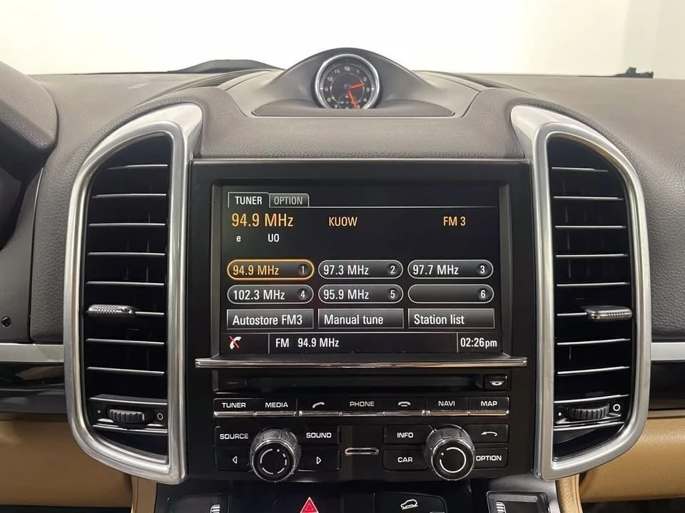 2016 Porsche 958 Cayenne - Image 15 of 20