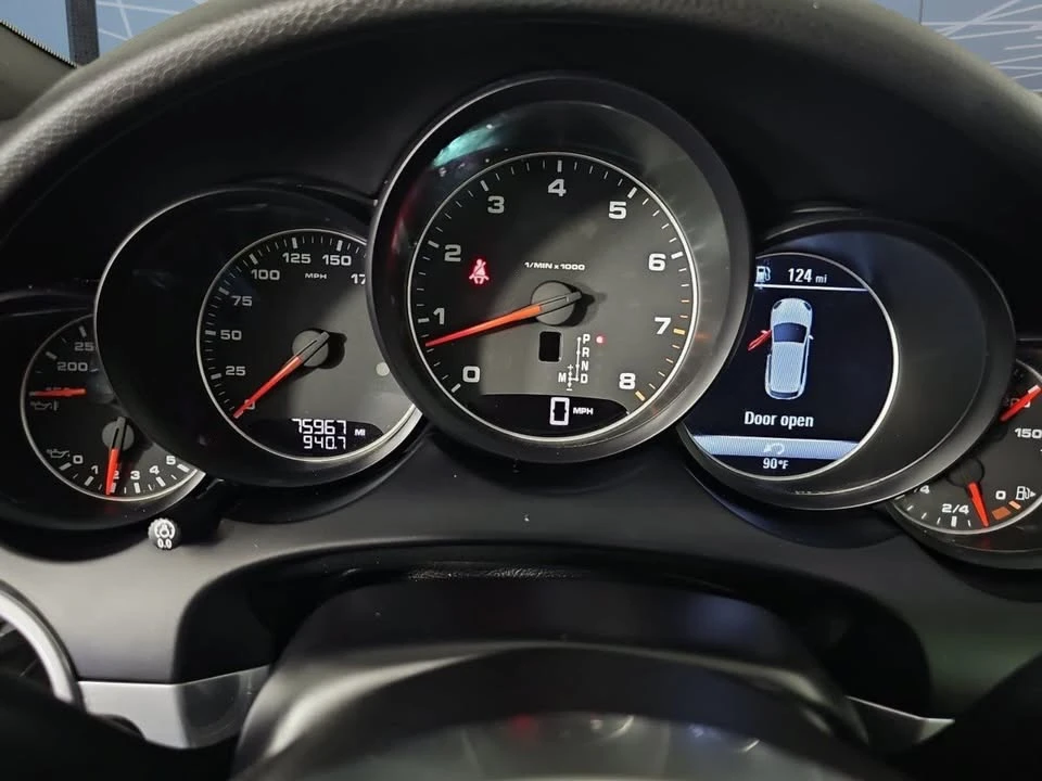 2016 Porsche 958 Cayenne - Image 16 of 20