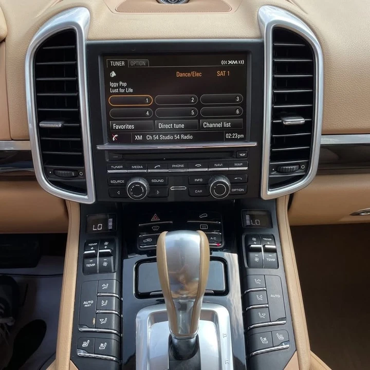 2016 Porsche 958 Cayenne - Image 17 of 20