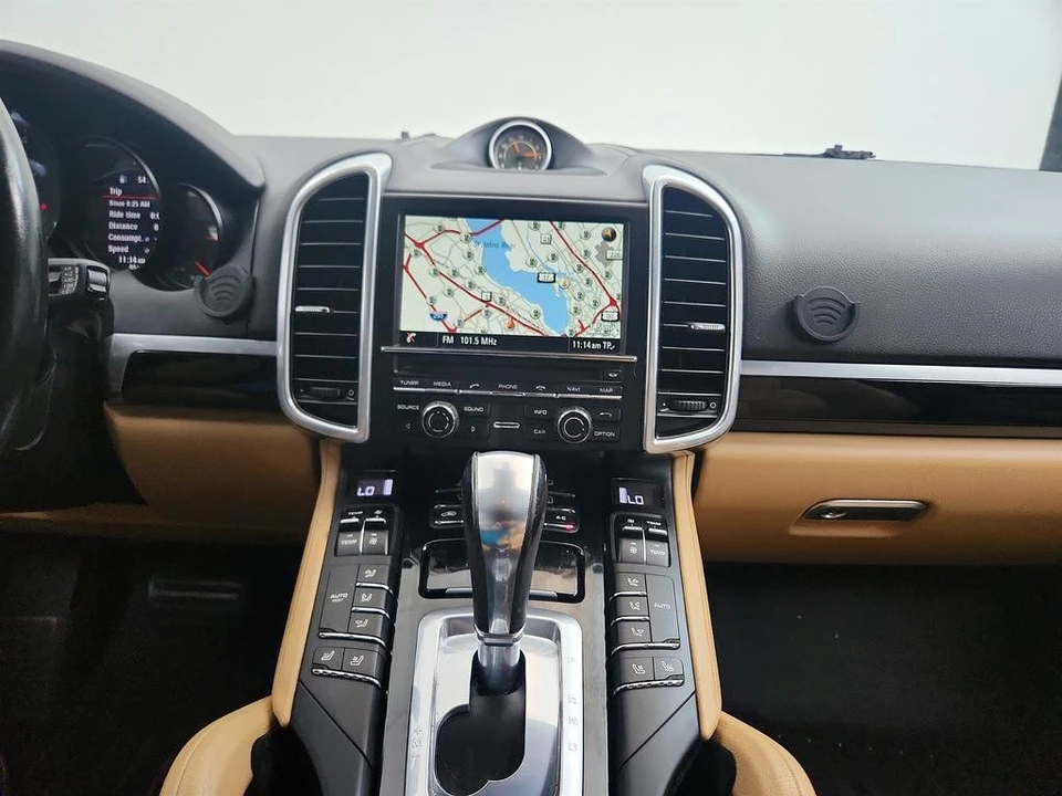 2016 Porsche 958 Cayenne - Image 21 of 31
