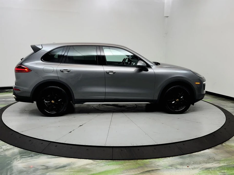 2016 Porsche 958 Cayenne - Image 4 of 31