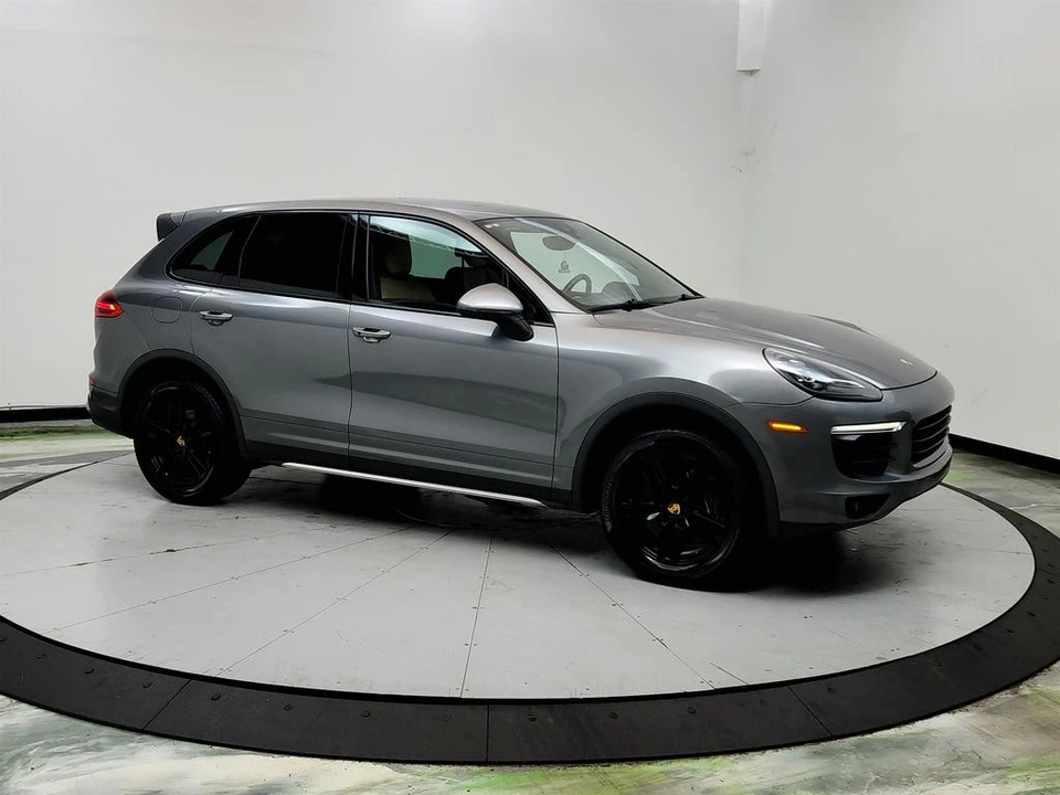 2016 Porsche 958 Cayenne - Image 3 of 31