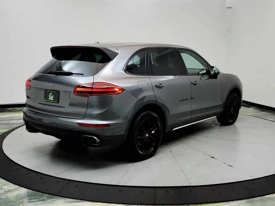 2016 Porsche 958 Cayenne - Image 5 of 31