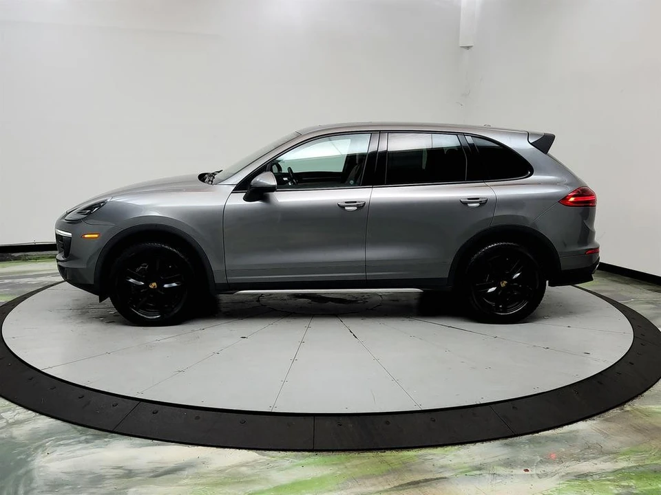 2016 Porsche 958 Cayenne - Image 8 of 31