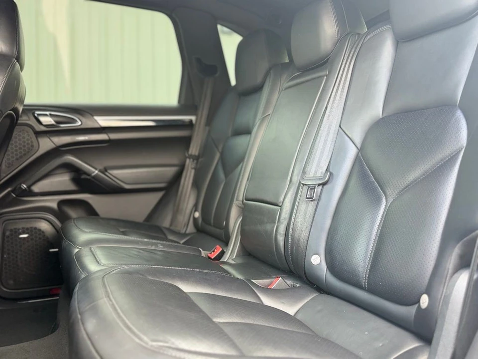 2016 Porsche 958 Cayenne - Image 23 of 31