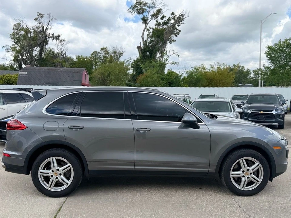2016 Porsche 958 Cayenne - Image 6 of 31