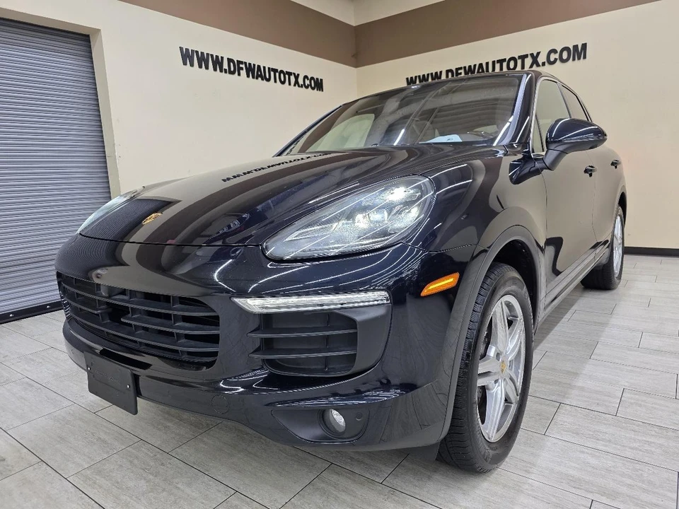 2016 Porsche 958 Cayenne - Image 2 of 31