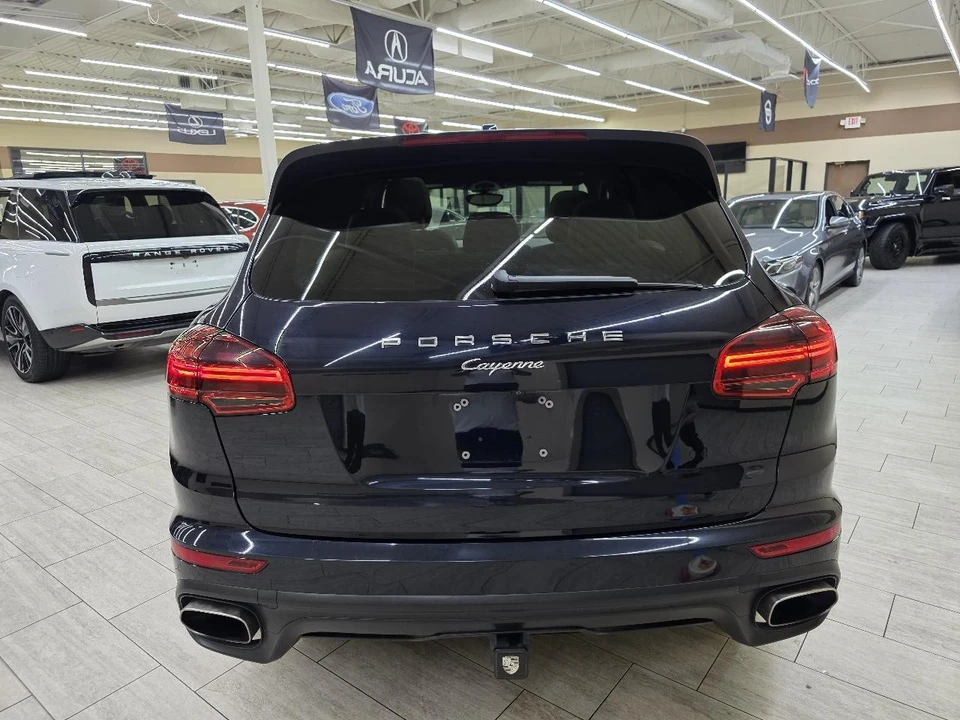 2016 Porsche 958 Cayenne - Image 8 of 31