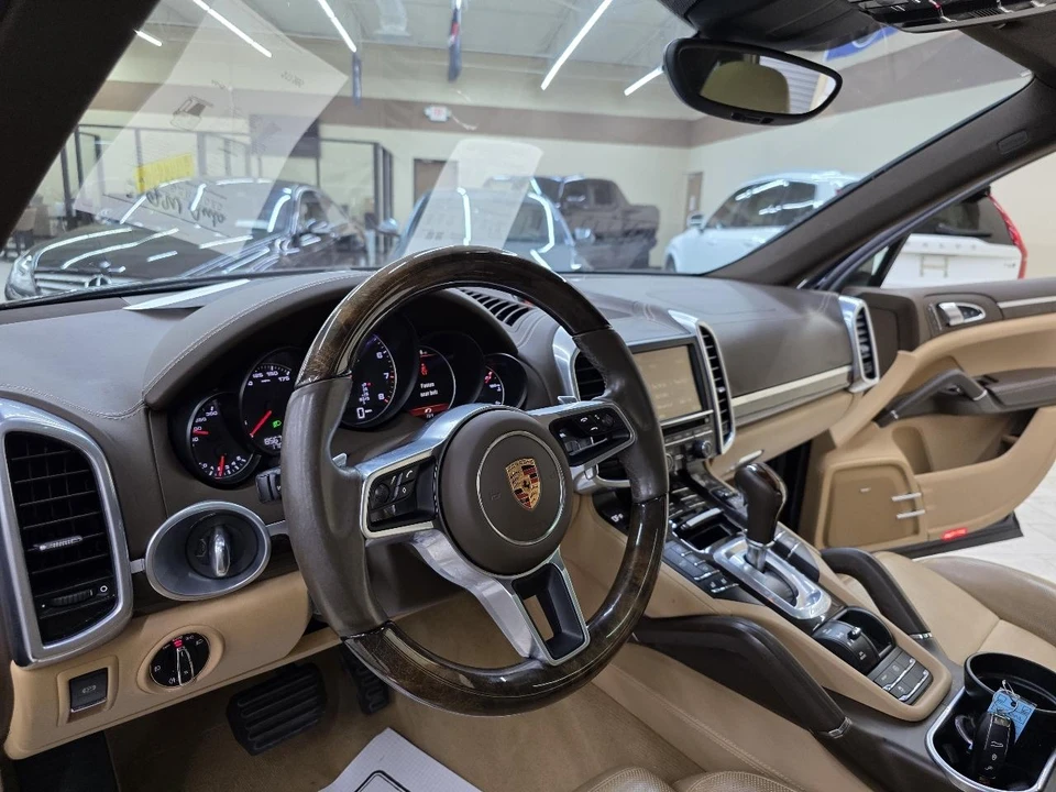 2016 Porsche 958 Cayenne - Image 21 of 31