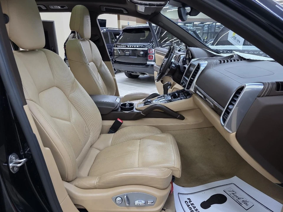 2016 Porsche 958 Cayenne - Image 23 of 31