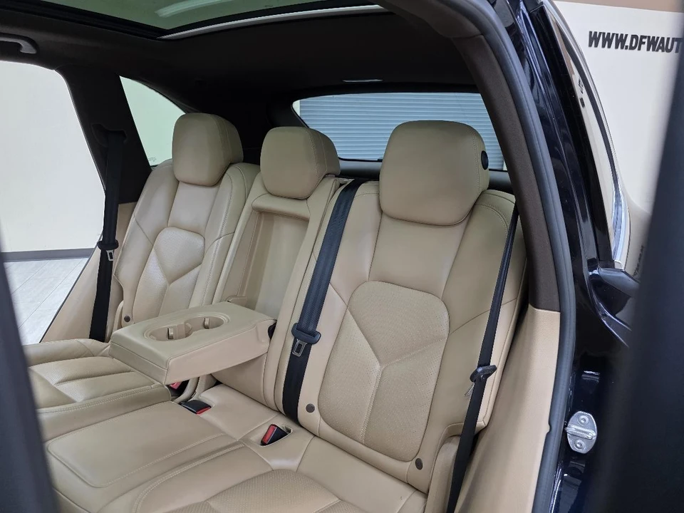2016 Porsche 958 Cayenne - Image 28 of 31