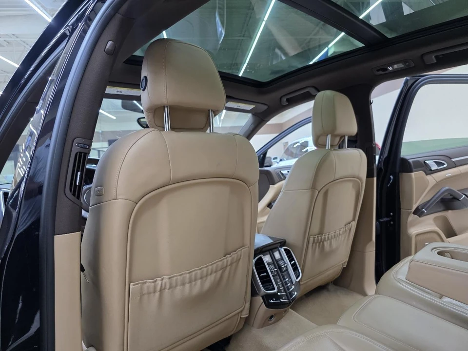 2016 Porsche 958 Cayenne - Image 29 of 31
