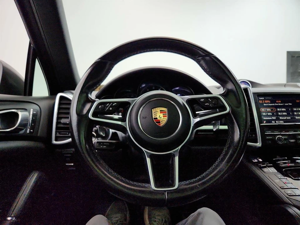 2016 Porsche 958 Cayenne - Image 17 of 31