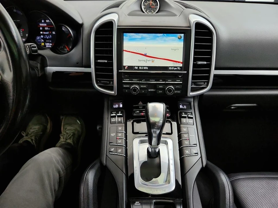 2016 Porsche - Image 21 of 31