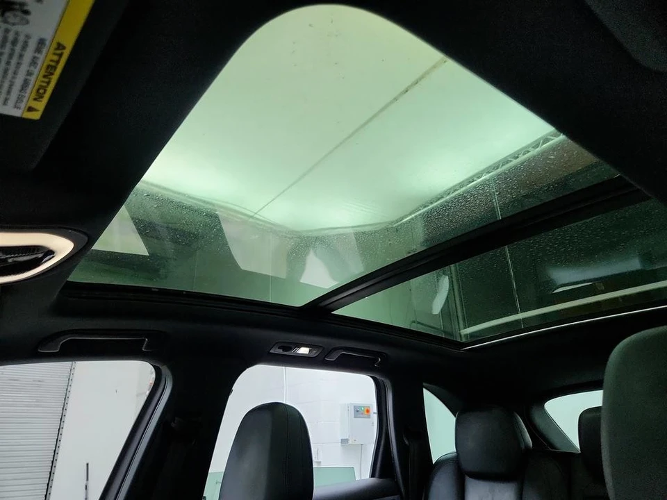 2016 Porsche - Image 15 of 31