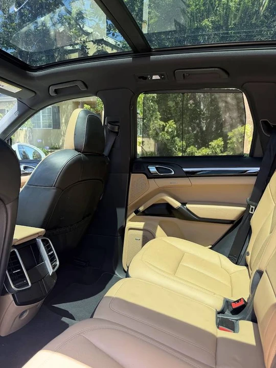 2016 Porsche 958 Cayenne S - Image 7 of 9