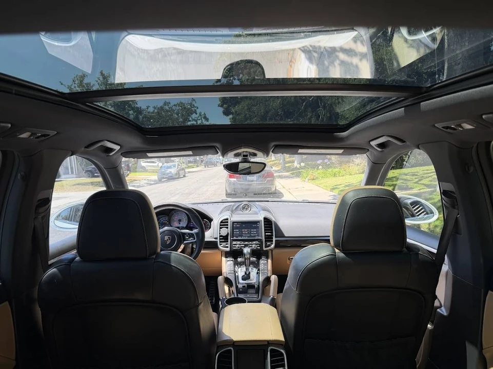 2016 Porsche 958 Cayenne S - Image 6 of 9
