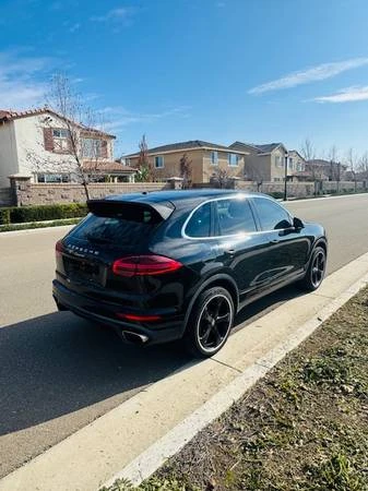2016 Porsche 958 Cayenne - Image 5 of 15