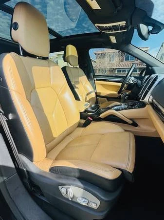 2016 Porsche 958 Cayenne - Image 12 of 15