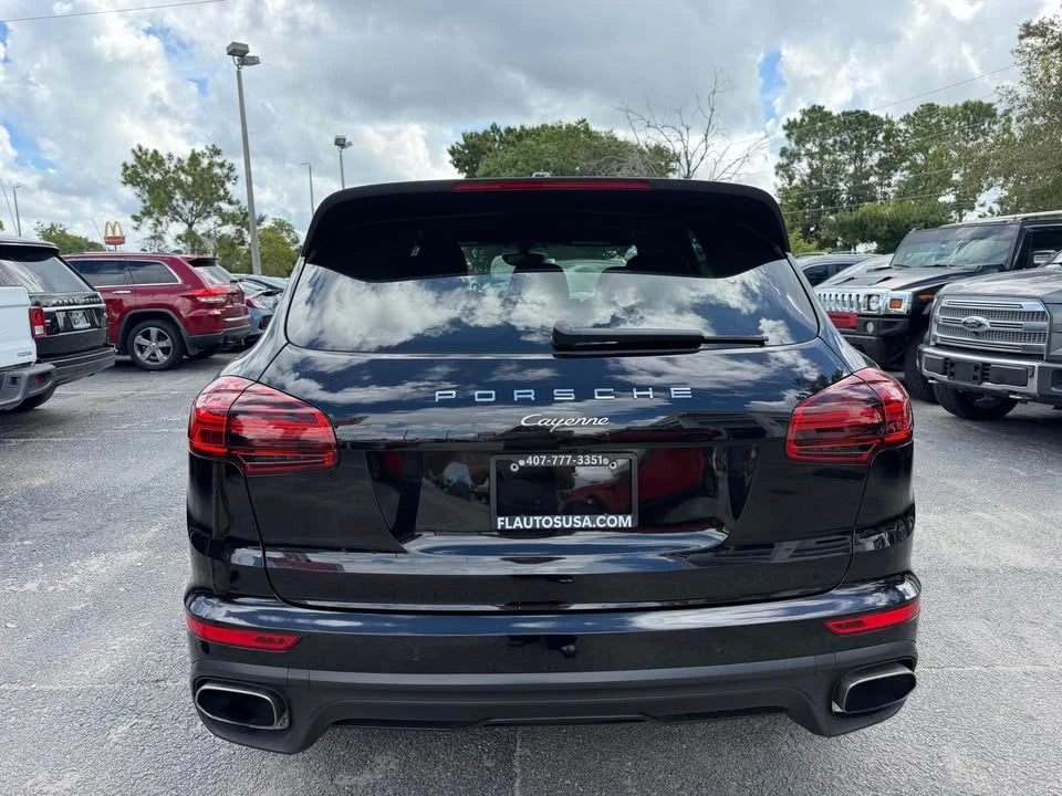 2016 Porsche 958 Cayenne - Image 4 of 4