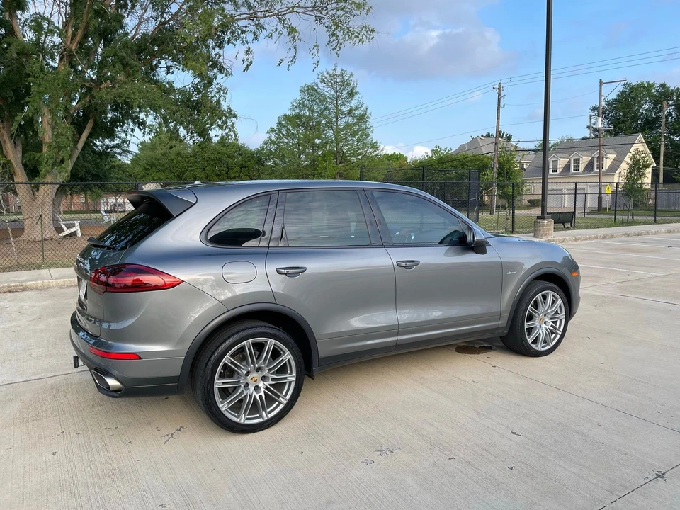 2016 Porsche 958 Cayenne Diesel - Image 9 of 26
