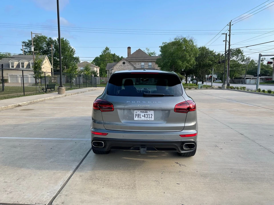 2016 Porsche 958 Cayenne Diesel - Image 11 of 26