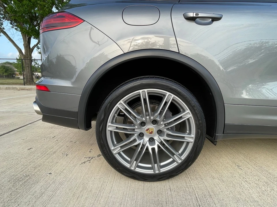2016 Porsche 958 Cayenne Diesel - Image 20 of 26